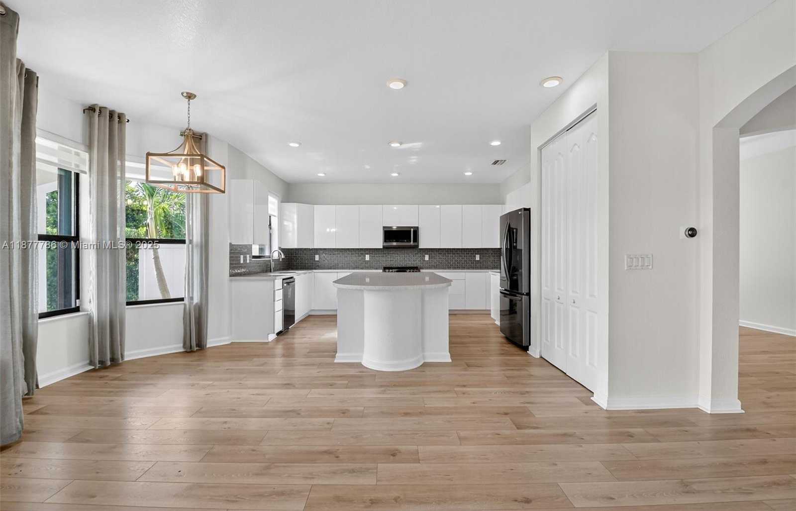 Small Image of 7176 SANDGRACE LN, Lake Worth Number 19