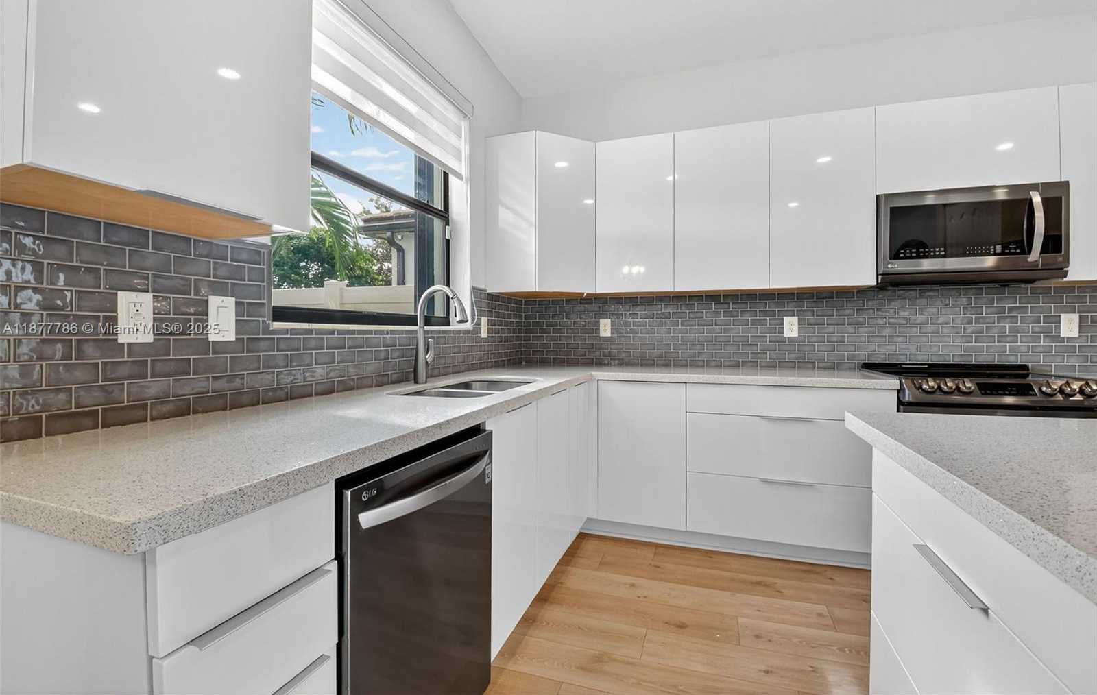 Small Image of 7176 SANDGRACE LN, Lake Worth Number 24