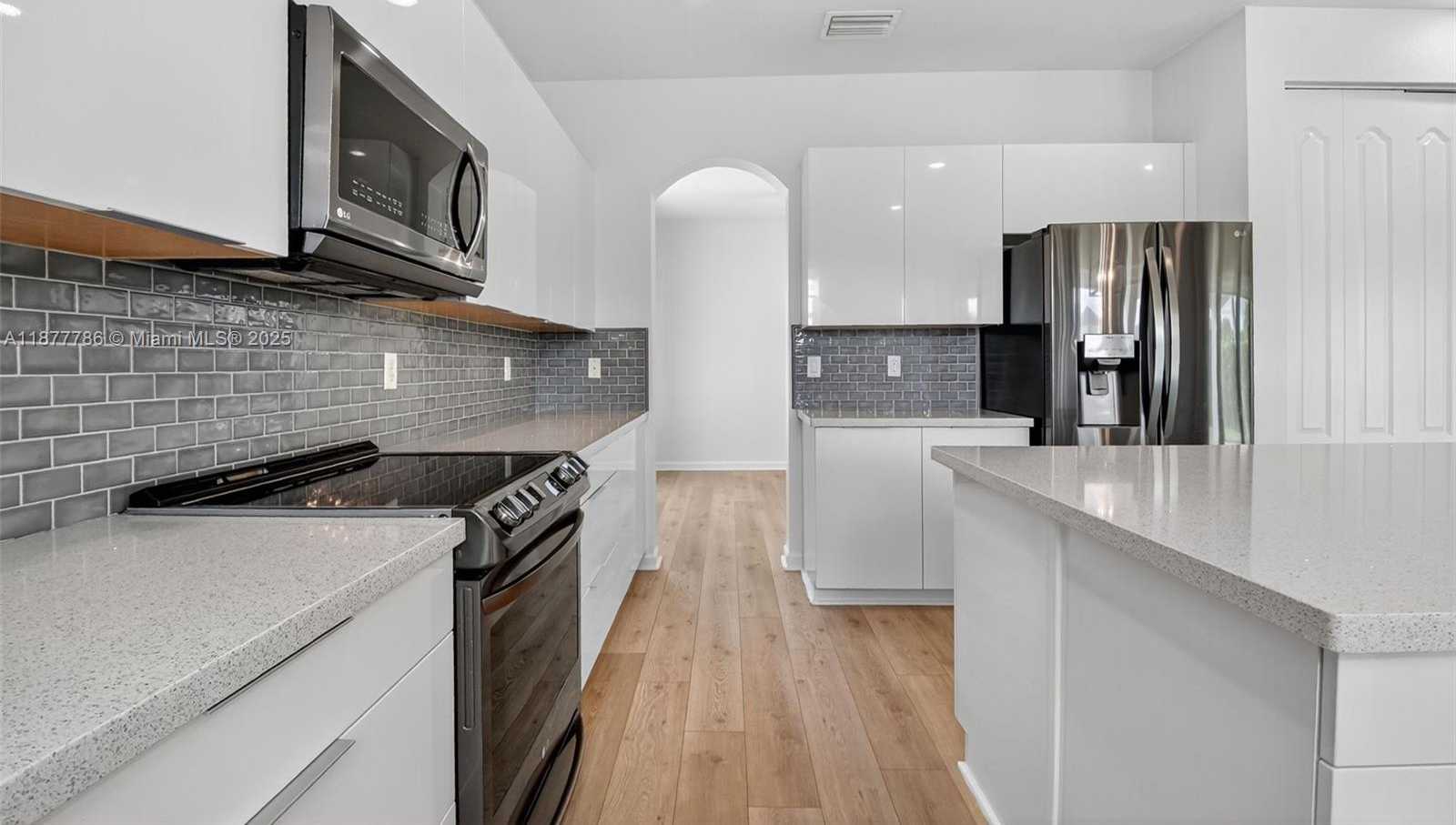 Small Image of 7176 SANDGRACE LN, Lake Worth Number 30