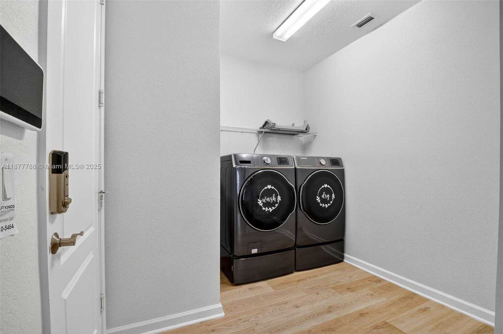 Small Image of 7176 SANDGRACE LN, Lake Worth Number 35