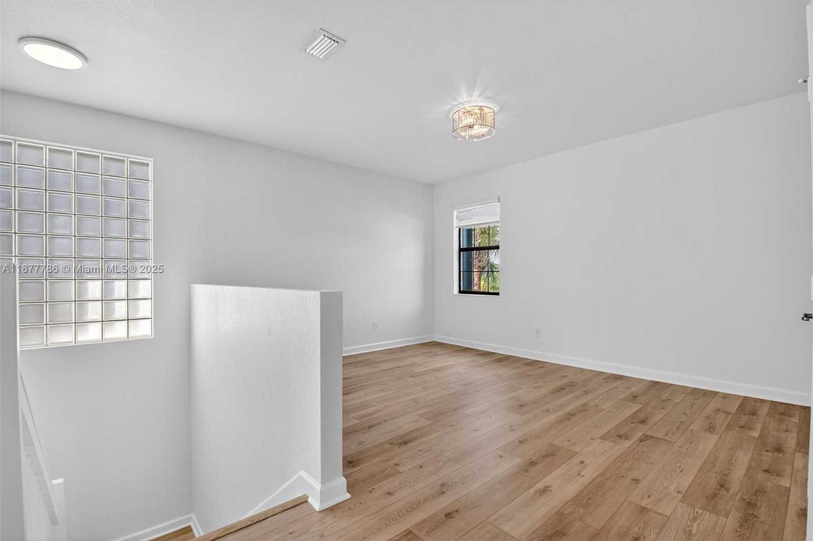 Small Image of 7176 SANDGRACE LN, Lake Worth Number 40