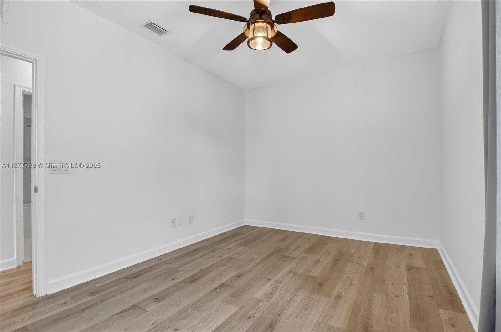 Small Image of 7176 SANDGRACE LN, Lake Worth Number 50
