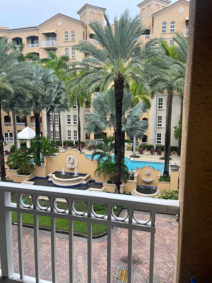 Small Image of 3001 NORTH EAST 185TH ST #326, Aventura Number 2