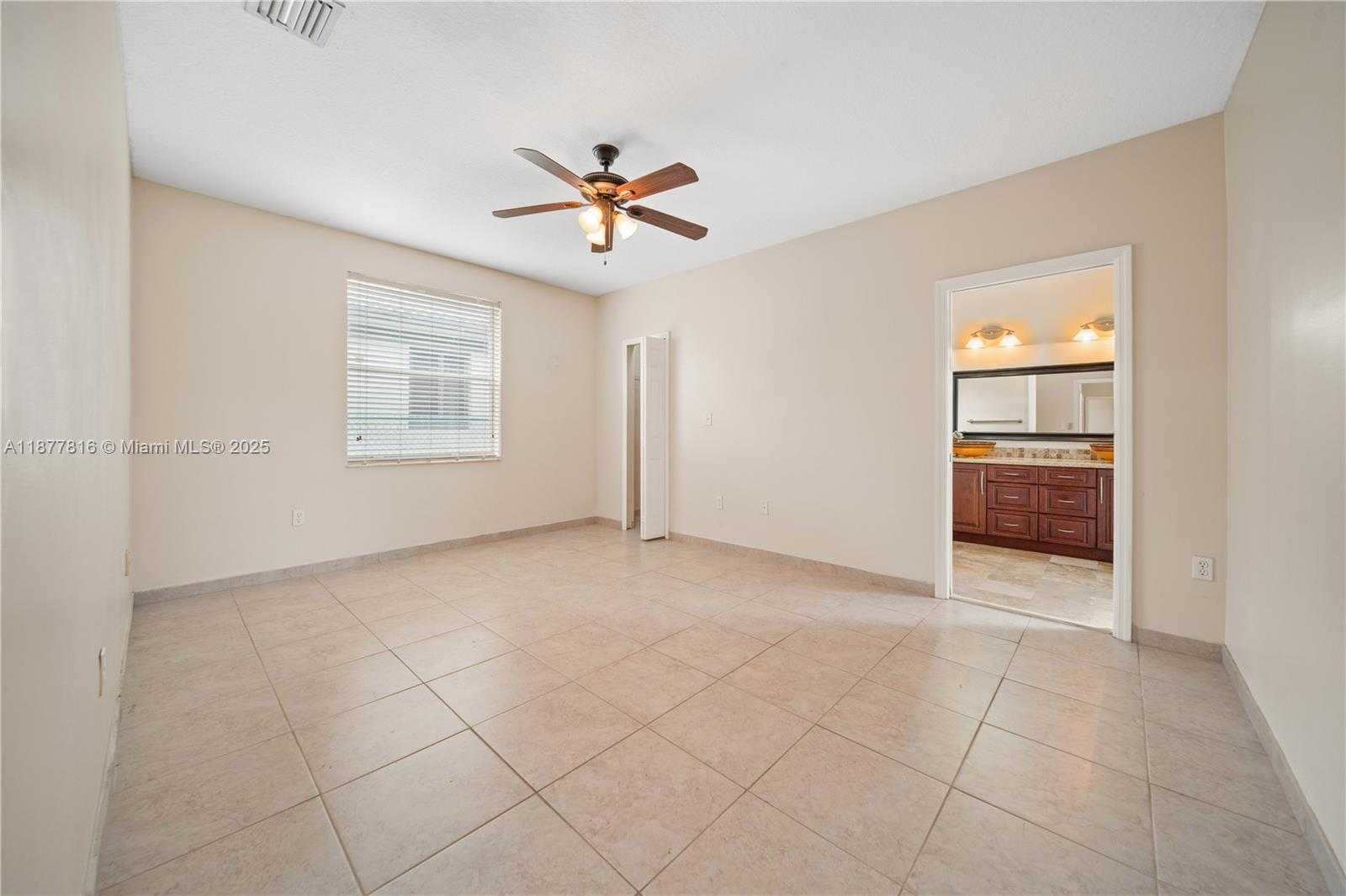 Small Image of 12543 SOUTH WEST 119TH PL, Miami Number 15