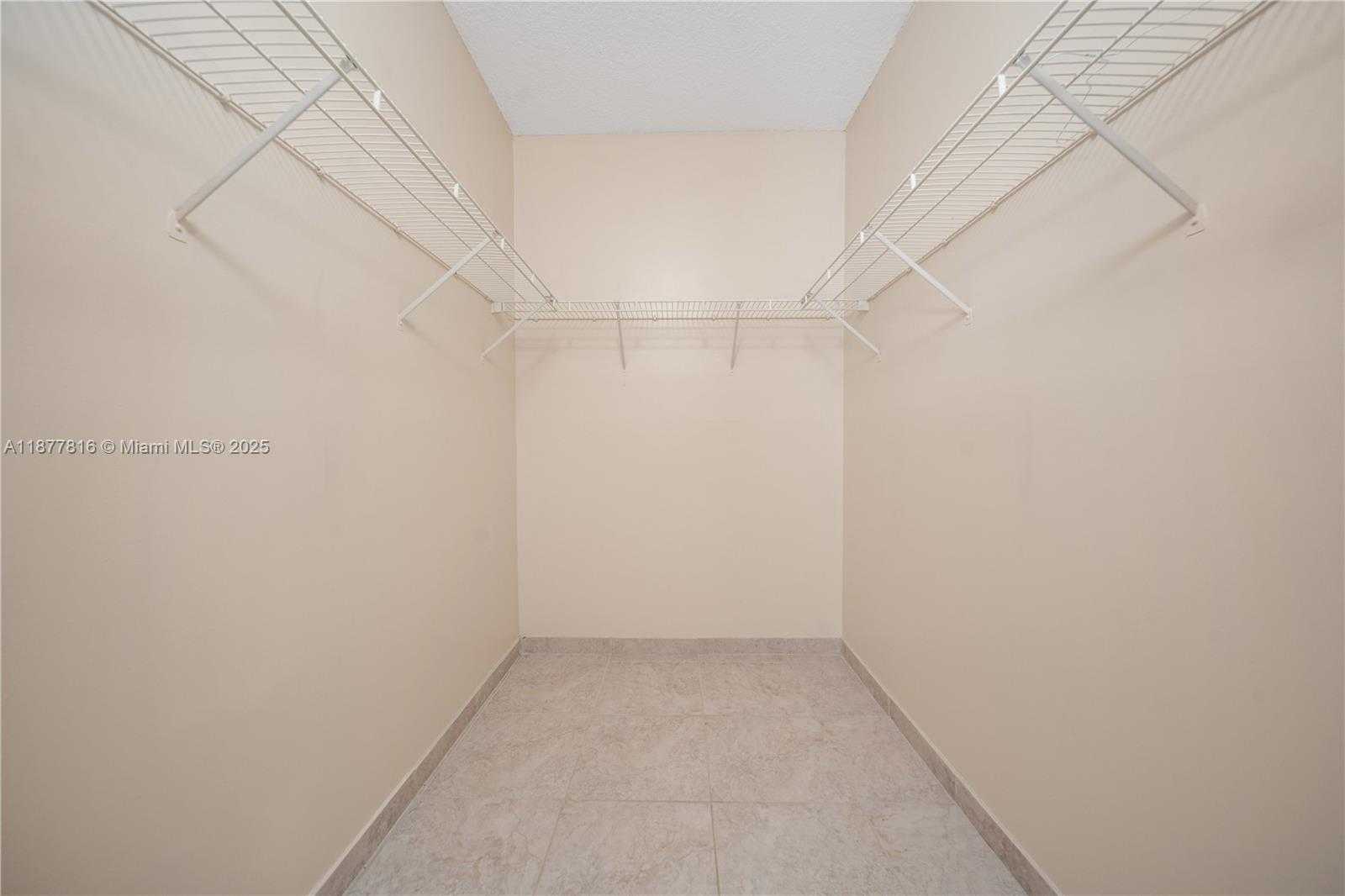 Small Image of 12543 SOUTH WEST 119TH PL, Miami Number 16