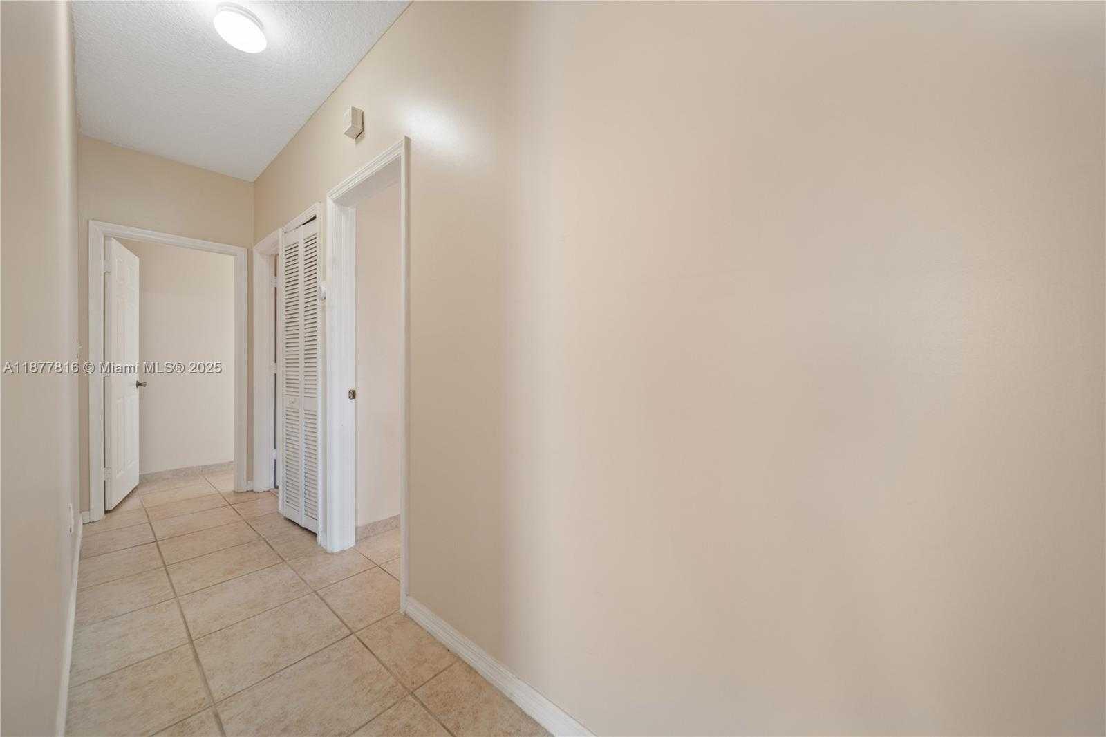Small Image of 12543 SOUTH WEST 119TH PL, Miami Number 19