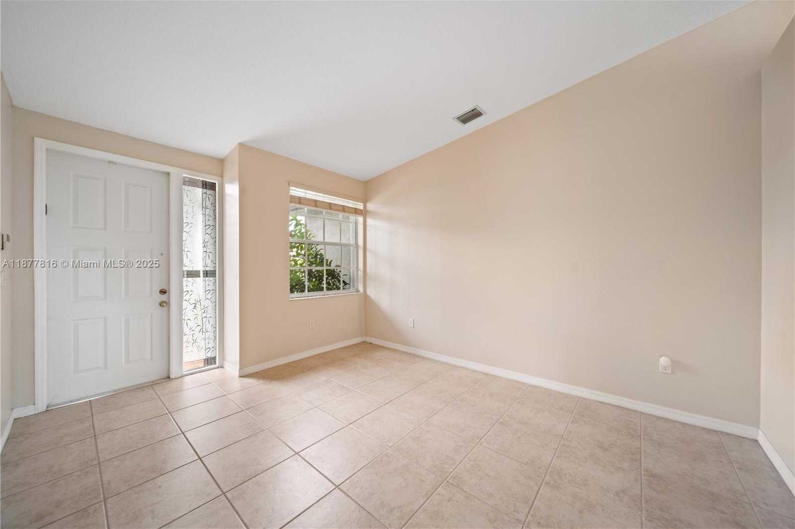 Small Image of 12543 SOUTH WEST 119TH PL, Miami Number 3