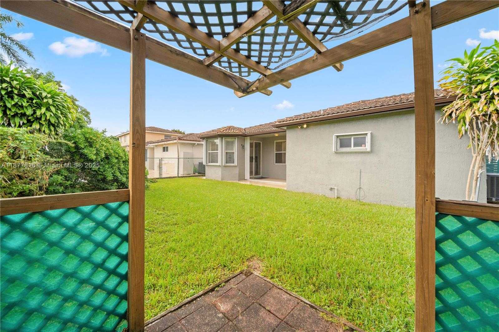 Small Image of 12543 SOUTH WEST 119TH PL, Miami Number 30