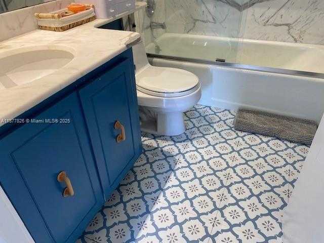 Small Image of 199 OCEAN LANE DR #707, Key Biscayne Number 14