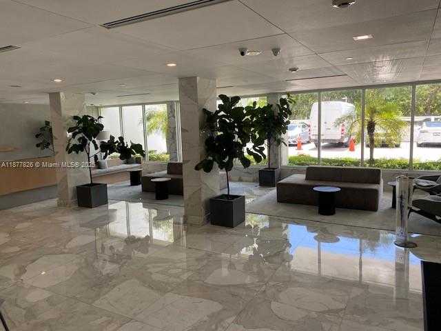 Small Image of 199 OCEAN LANE DR #707, Key Biscayne Number 20