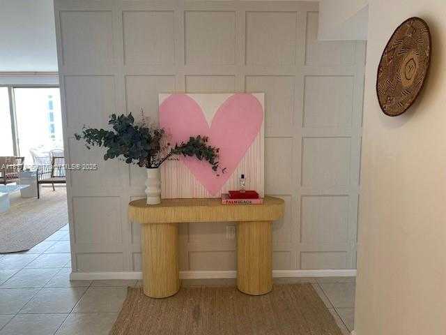 Small Image of 199 OCEAN LANE DR #707, Key Biscayne Number 8