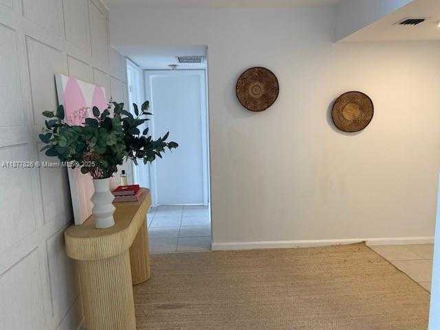 Small Image of 199 OCEAN LANE DR #707, Key Biscayne Number 9