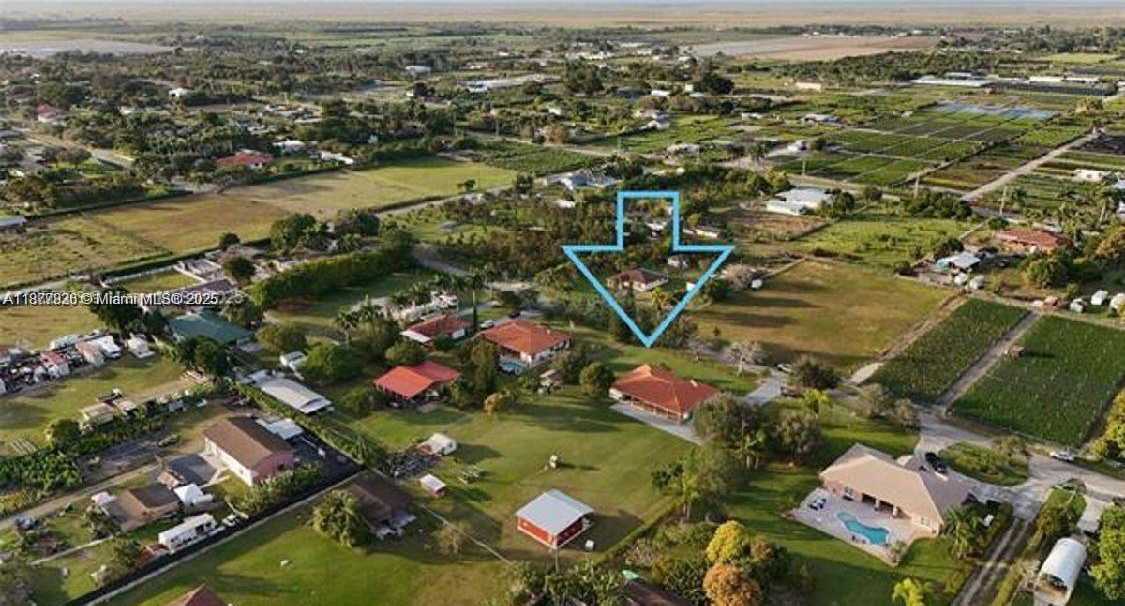 Small Image of 20880 SOUTH WEST 234TH ST, Homestead Number 6
