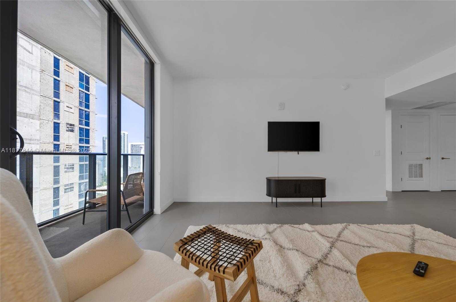 Small Image of 1600 NORTH EAST 1ST AVE #2318, Miami Number 12