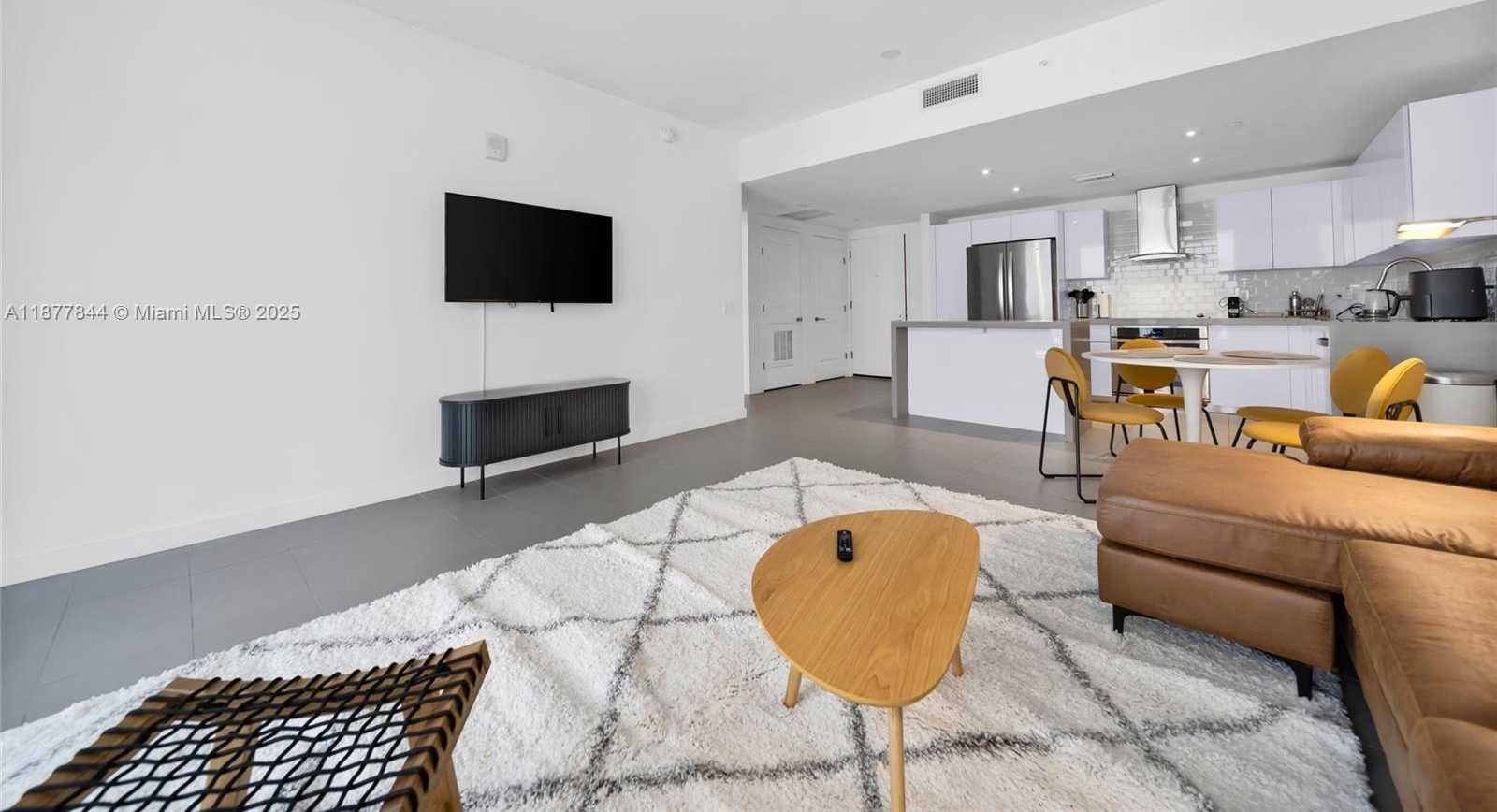 Small Image of 1600 NORTH EAST 1ST AVE #2318, Miami Number 13