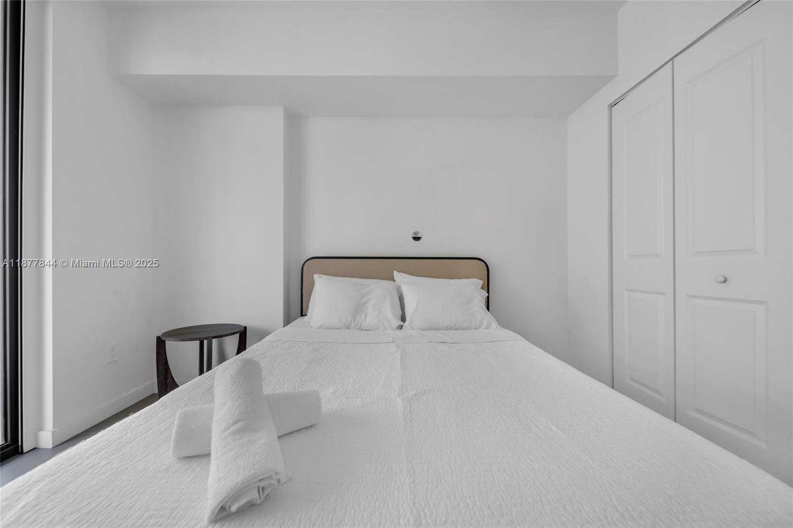 Small Image of 1600 NORTH EAST 1ST AVE #2318, Miami Number 20