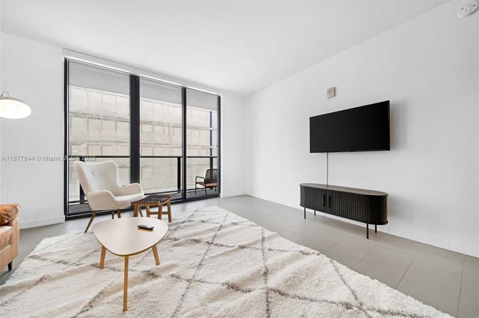 Small Image of 1600 NORTH EAST 1ST AVE #2318, Miami Number 7