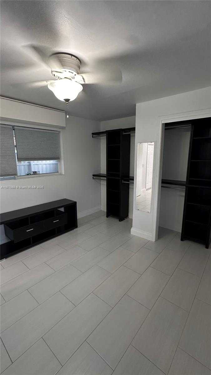 Small Image of 2415 THOMAS ST #B, Hollywood Number 12