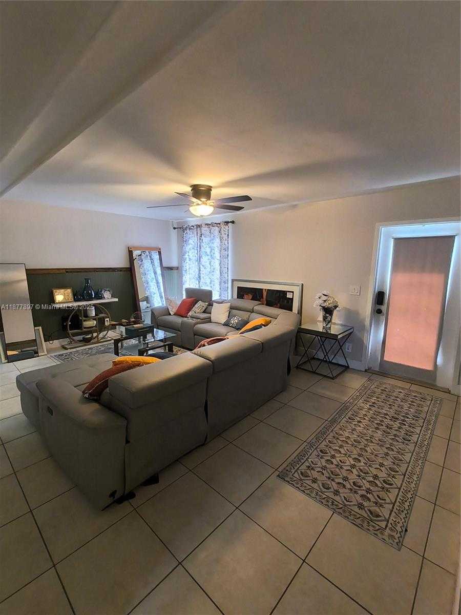 Small Image of 7809 NORTH WEST 67TH AVE #7809, Tamarac Number 10