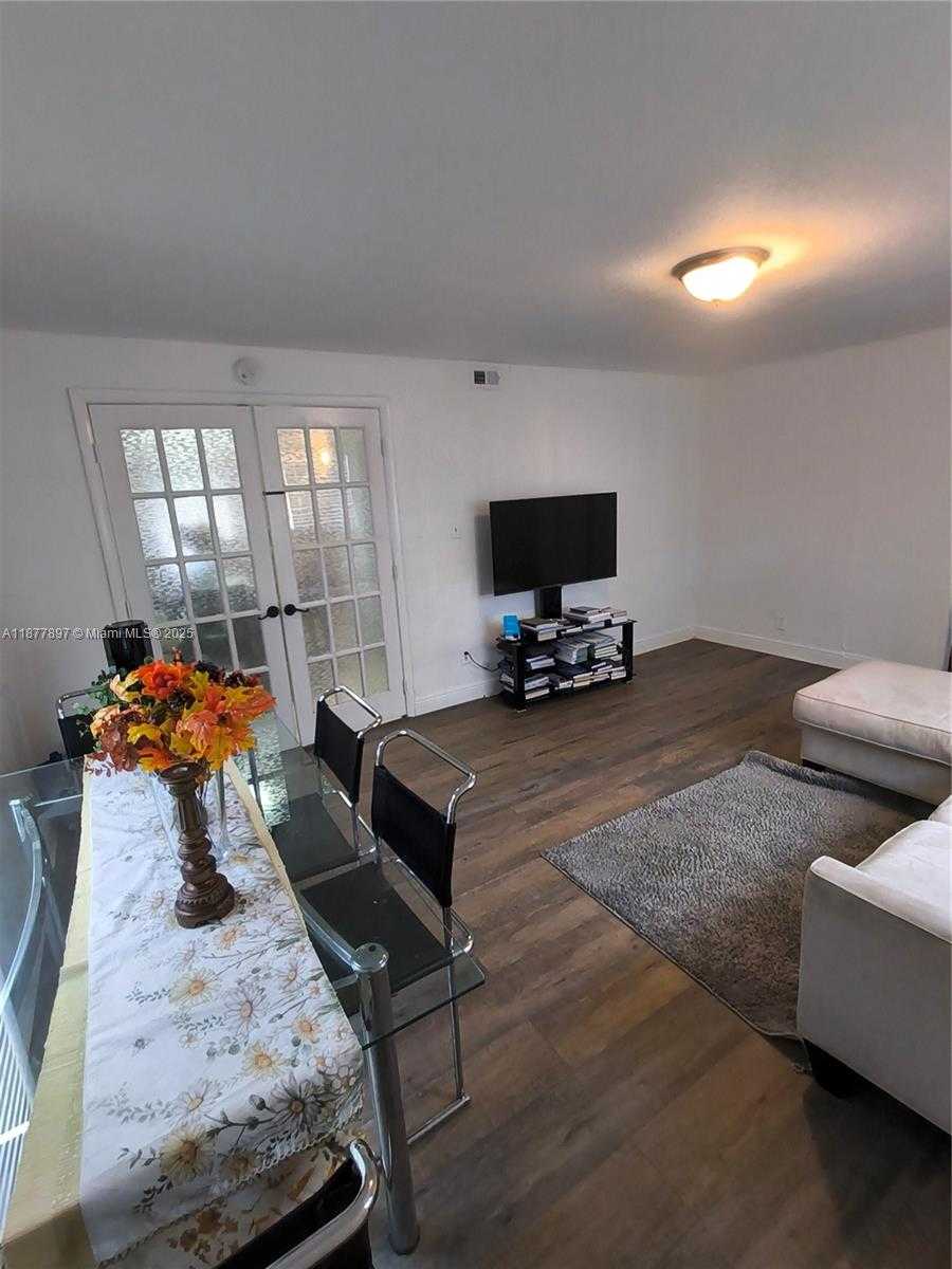 Small Image of 7809 NORTH WEST 67TH AVE #7809, Tamarac Number 12