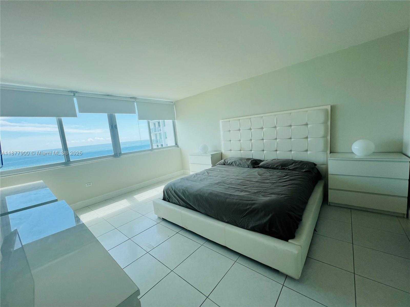 Small Image of 7135 COLLINS AVE #1406, Miami Beach Number 34