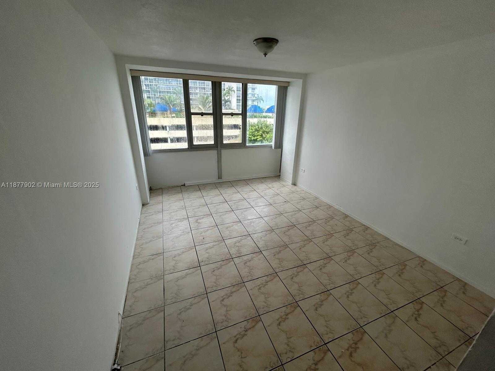 Small Image of 7545 EAST TREASURE DR #4D, North Bay Village Number 9