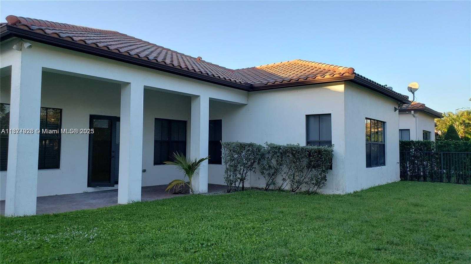 Small Image of 8280 NORTH WEST 28TH ST, Cooper City Number 2