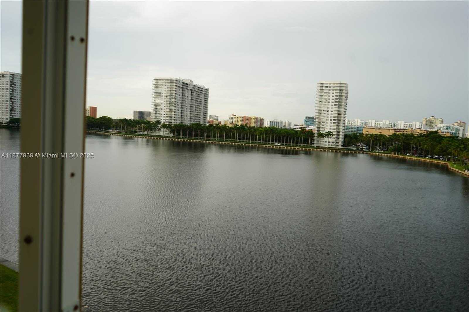 Small Image of 2999 POINT EAST DR #C614, Aventura Number 25
