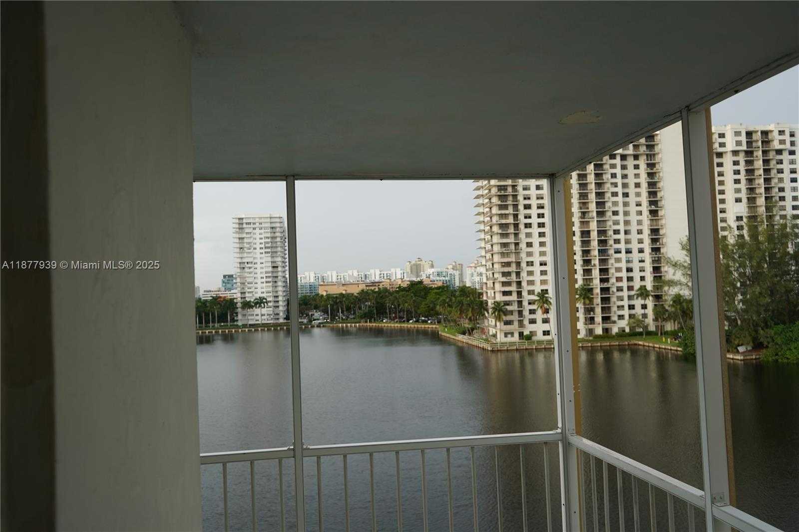 Small Image of 2999 POINT EAST DR #C614, Aventura Number 26