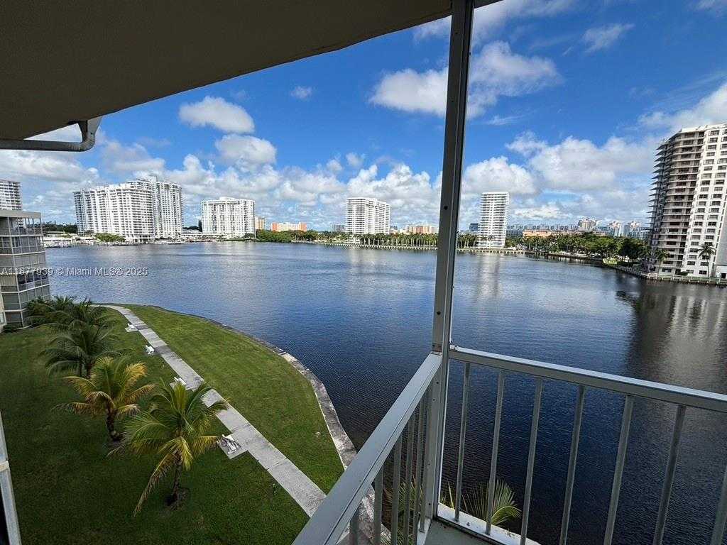 Small Image of 2999 POINT EAST DR #C614, Aventura Number 27