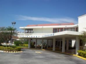 Small Image of 2999 POINT EAST DR #C614, Aventura Number 4