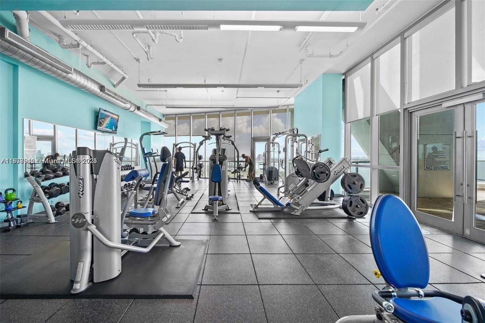 Small Image of 888 BISCAYNE BLVD #2210, Miami Number 22