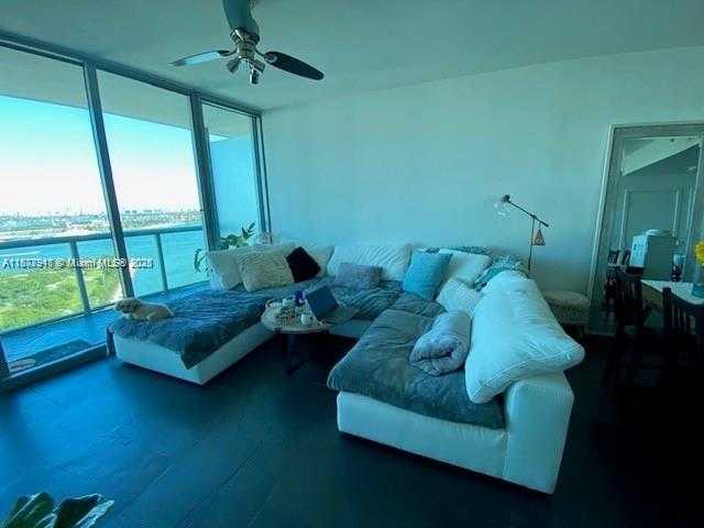 Small Image of 888 BISCAYNE BLVD #2210, Miami Number 6
