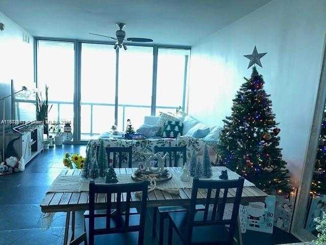 Small Image of 888 BISCAYNE BLVD #2210, Miami Number 9
