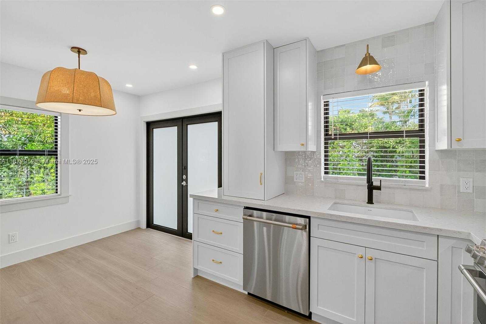 Small Image of 29 ALCANTARRA AVE, Coral Gables Number 12
