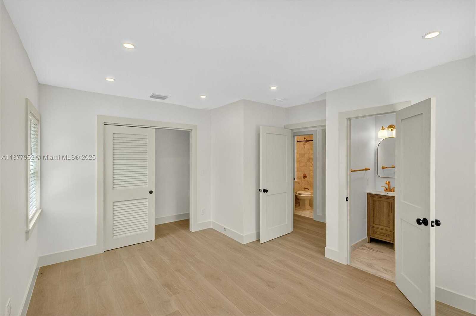 Small Image of 29 ALCANTARRA AVE, Coral Gables Number 22