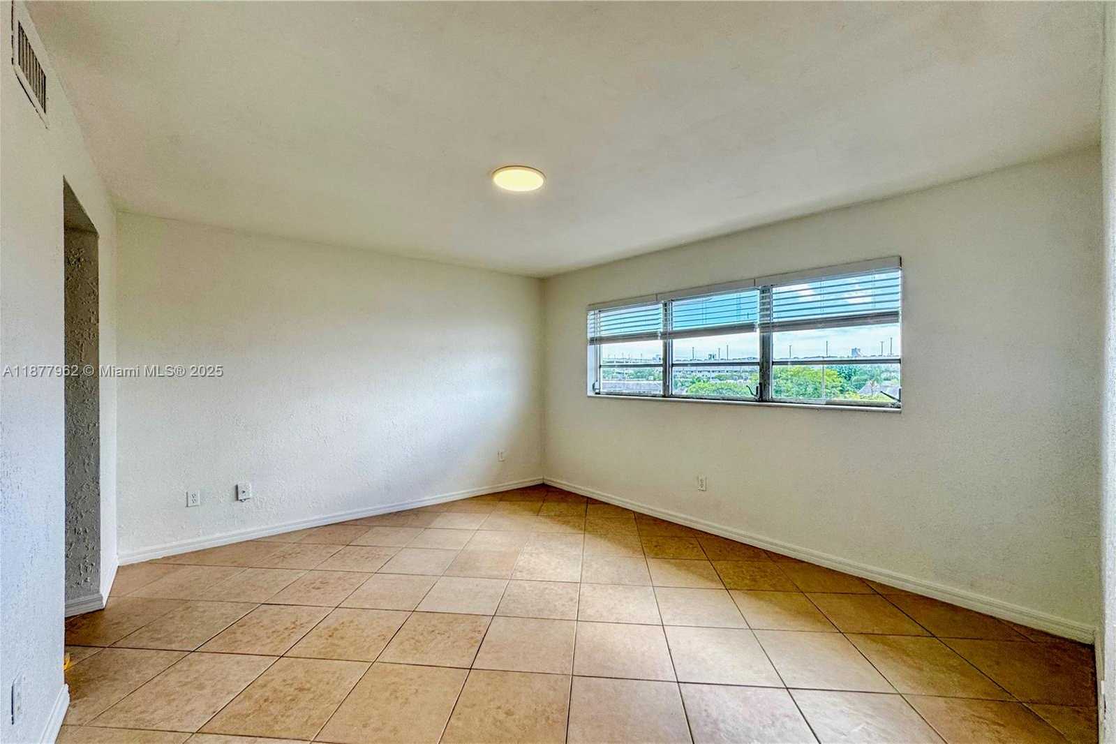 Small Image of 7410 SOUTH WEST 82ND ST #K309, Miami Number 10
