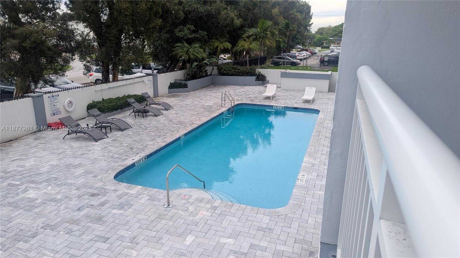 Small Image of 1251 NORTH EAST 108TH ST #415, Miami Number 4