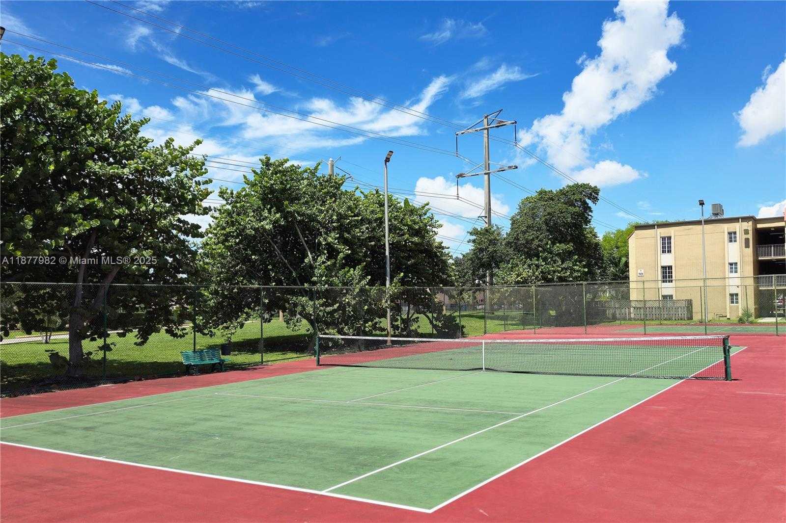 Small Image of 5112 NORTH WEST 79TH AVE #305, Doral Number 23