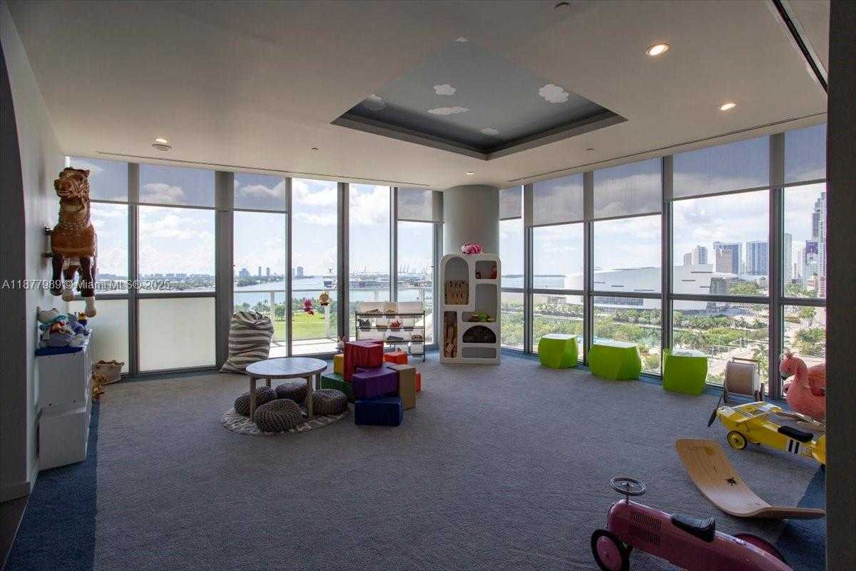 Small Image of 1100 BISCAYNE BLVD #2305, Miami Number 34