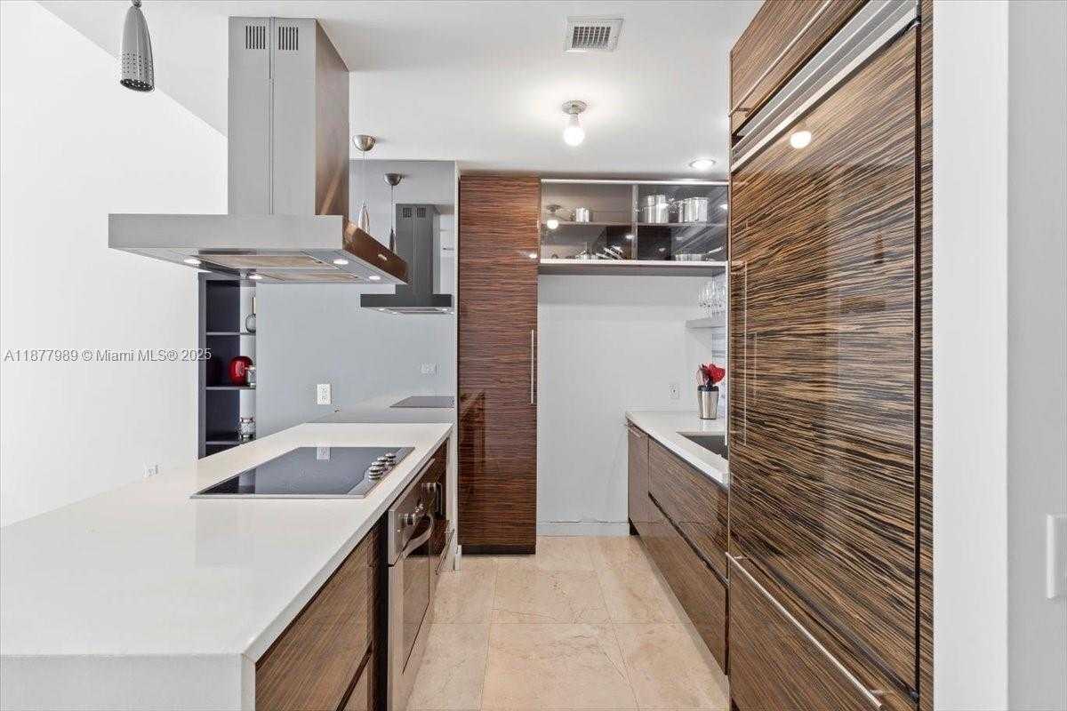 Small Image of 1100 BISCAYNE BLVD #2305, Miami Number 7