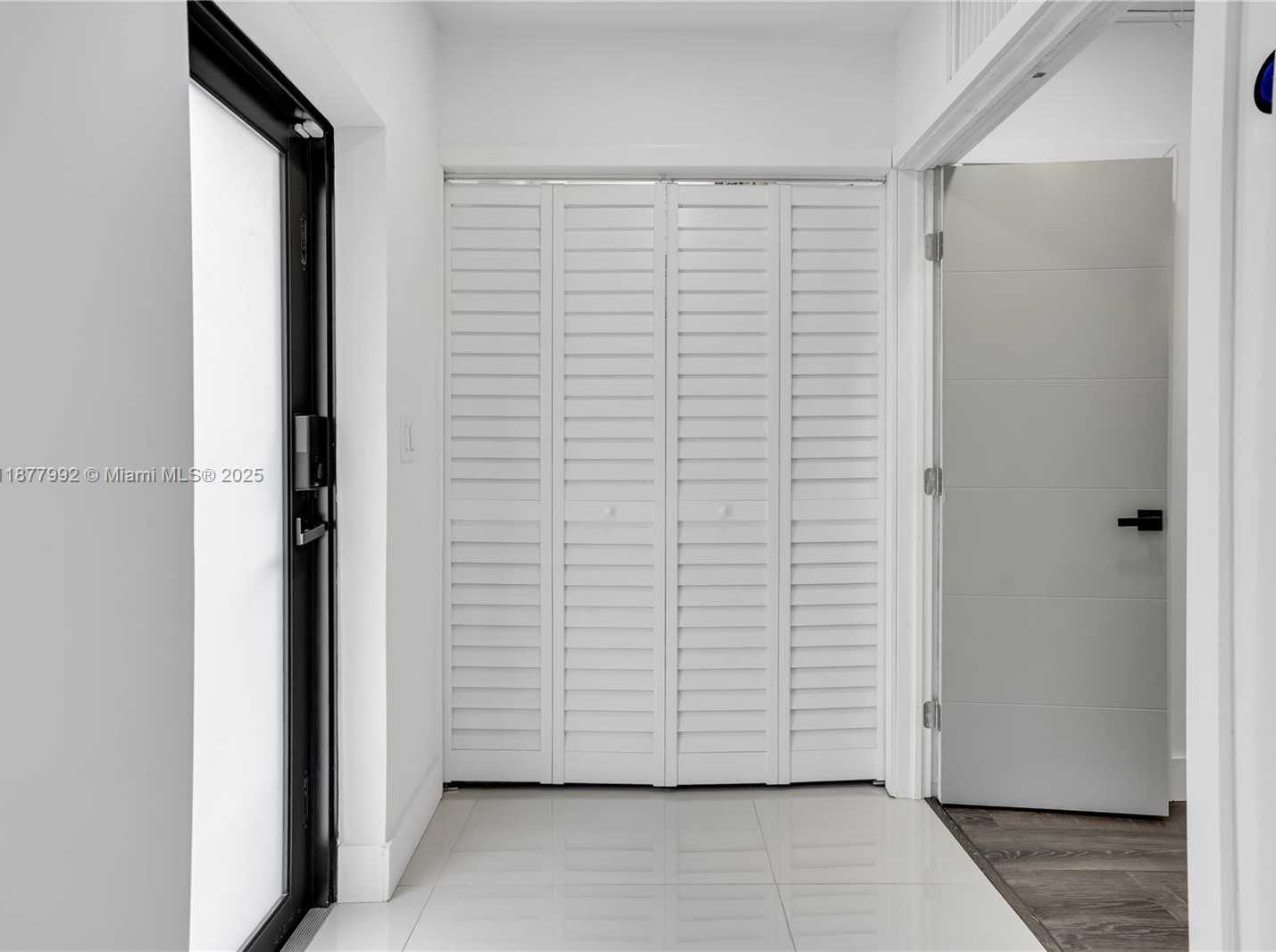 Small Image of 2484 SOUTH WEST 25TH ST, Miami Number 21