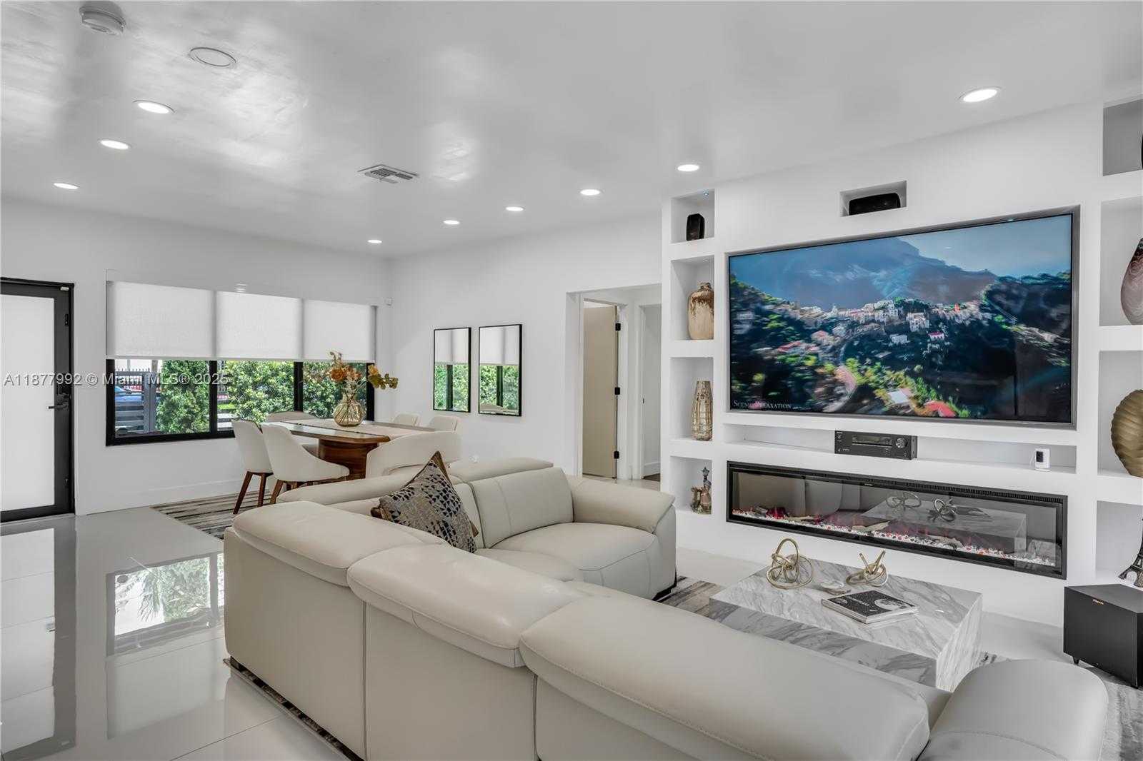 Small Image of 2484 SOUTH WEST 25TH ST, Miami Number 7
