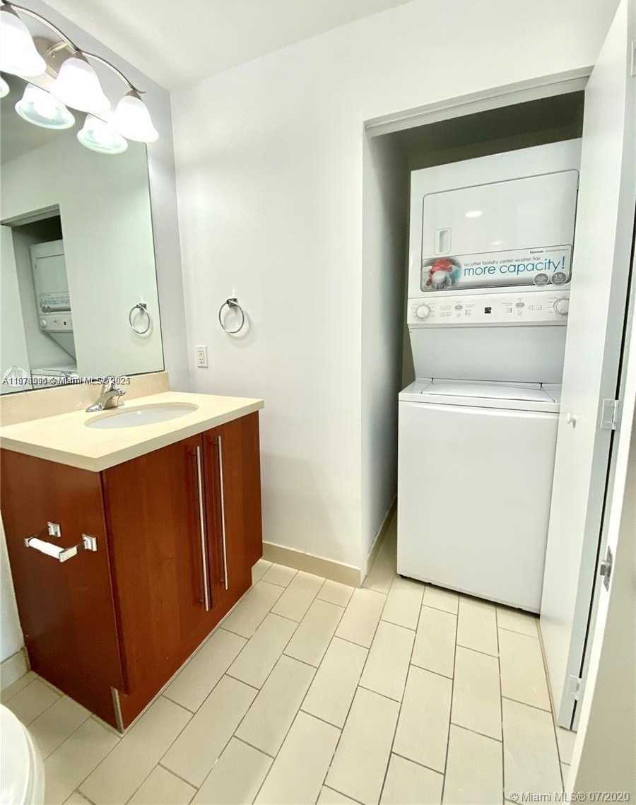 Small Image of 1111 SOUTH WEST 1ST AVE #3322-N, Miami Number 12