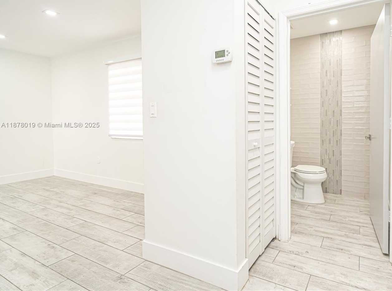 Small Image of 13927 SOUTH WEST 177TH ST, Miami Number 15