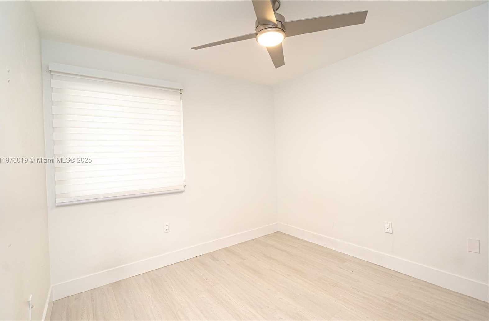 Small Image of 13927 SOUTH WEST 177TH ST, Miami Number 25
