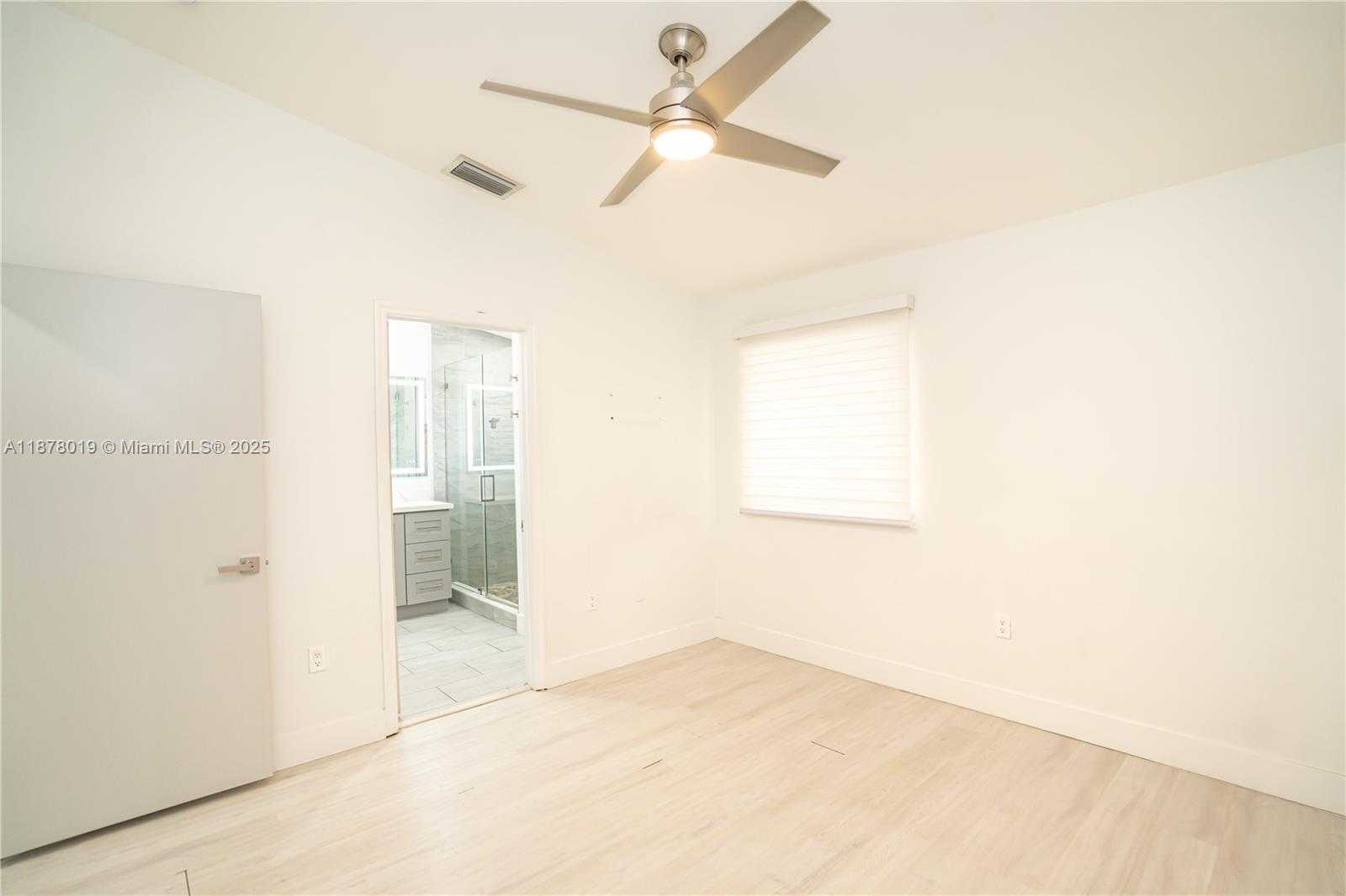 Small Image of 13927 SOUTH WEST 177TH ST, Miami Number 33