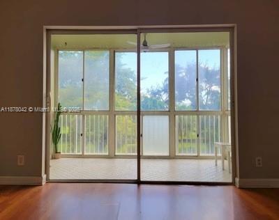 Small Image of 4200 HILLCREST DR #303, Hollywood Number 27