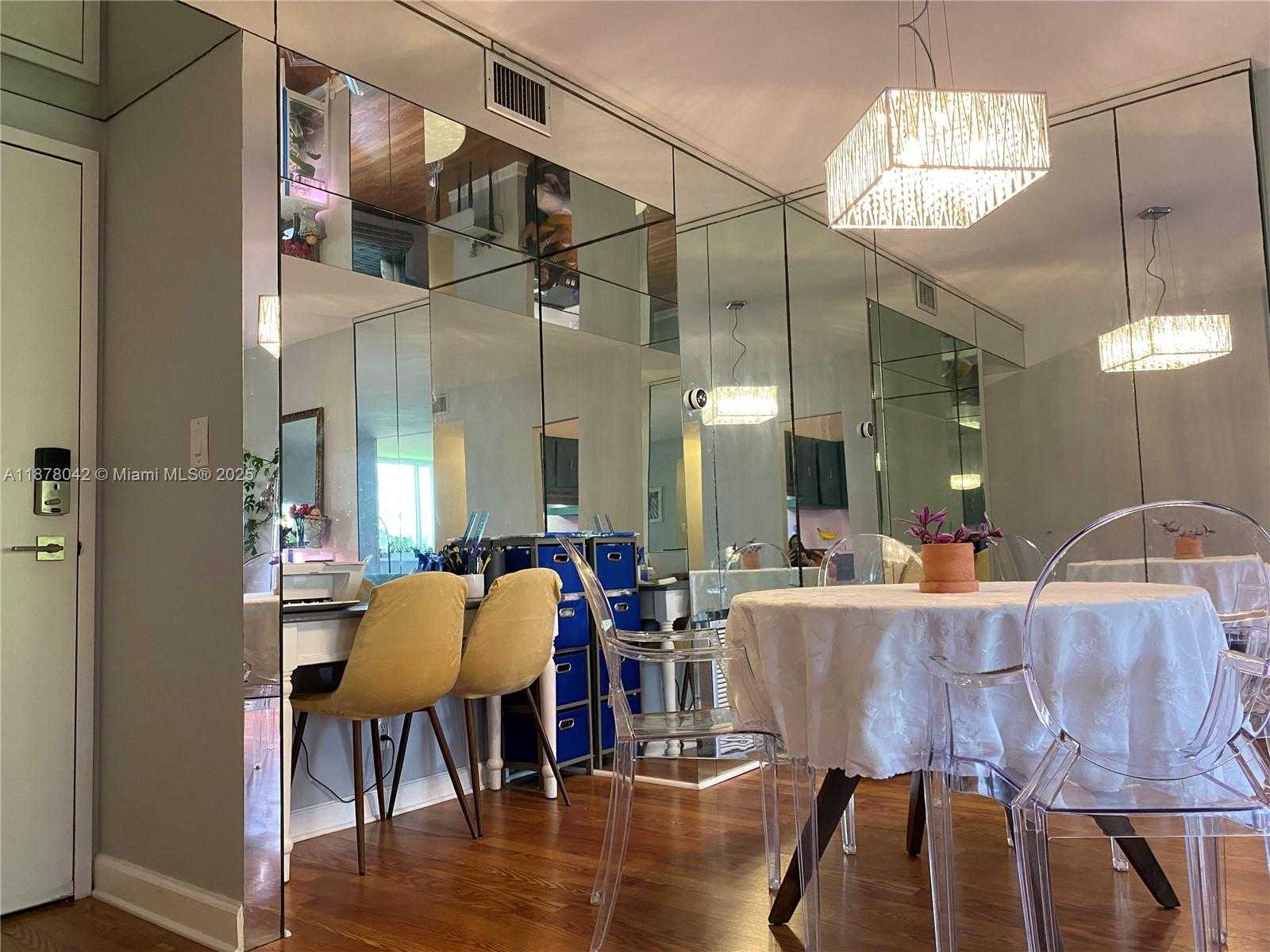 Small Image of 4200 HILLCREST DR #303, Hollywood Number 61