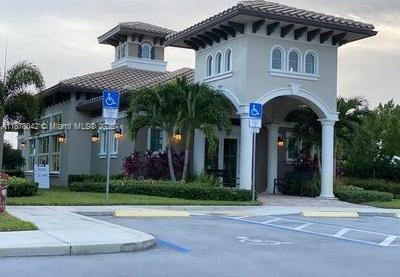 Small Image of 4200 HILLCREST DR #303, Hollywood Number 74